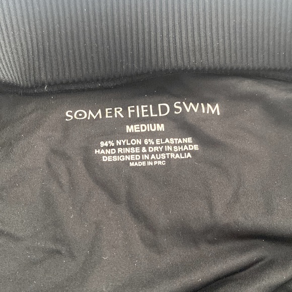 Somer Field Swim, Noosa top and Hamilton bottom - Picture 7 of 7